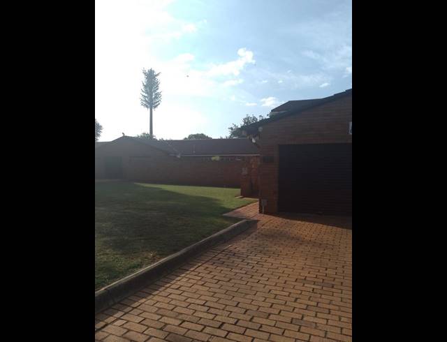 2 BEDROOM TOWNHOUSE FOR SALE IN EDELWEISS